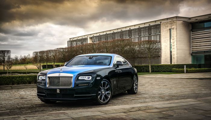 Този уникален Rolls-Royce Wraith е произведение на изкуството