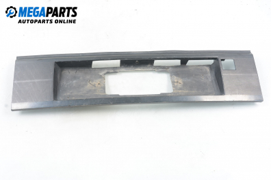 Стойка заден номер за Volkswagen Passat Variant B3, B4 (02.1988 - 06.1997), комби