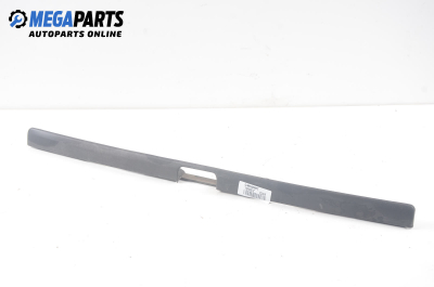 Лайсна заден капак за Volkswagen Golf III Hatchback (08.1991 - 07.1998), хечбек, позиция: задна