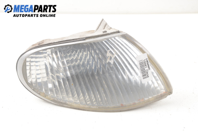 Мигач за Kia Clarus Sedan (07.1996 - 11.2001), седан, позиция: дясна