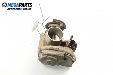 Дроселова клапа за Volkswagen Polo Hatchback II (10.1994 - 10.1999) 50 1.0, 50 к.с.