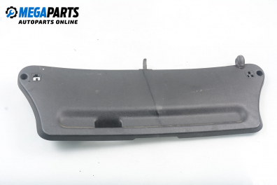 Кора заден капак за Renault Megane I Hatchback (08.1995 - 12.2004), хечбек