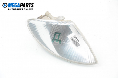 Мигач за Renault Megane Scenic (10.1996 - 12.2001), миниван, позиция: дясна