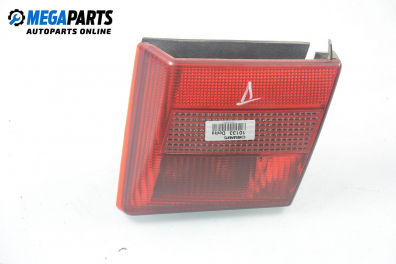 Вътрешен стоп за Lancia Dedra Station Wagon (07.1994 - 07.1999), комби, позиция: дясна