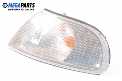 Мигач за Honda Accord V Sedan (06.1992 - 12.1997), седан, позиция: лява