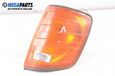 Мигач за Mercedes-Benz 124 Estate (09.1985 - 07.1993), комби, позиция: лява