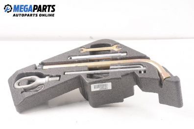 Стойка с инструменти за Volkswagen Touareg SUV (10.2002 - 01.2013)