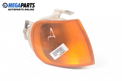 Мигач за Volkswagen Polo Hatchback II (10.1994 - 10.1999), хечбек, позиция: дясна