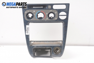 Централна конзола за Toyota Corolla Compact III (04.1997 - 01.2002)