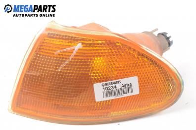 Мигач за Opel Astra F Estate (09.1991 - 01.1998), комби, позиция: лява