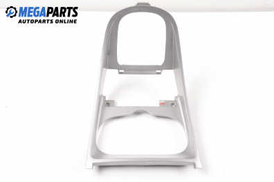 Централна конзола за Peugeot 307 Hatchback (08.2000 - 12.2012)