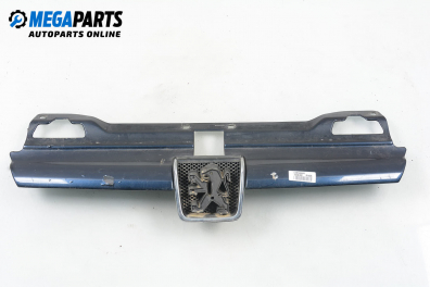 Решетка за Peugeot 406 Sedan (08.1995 - 01.2005), седан, позиция: предна