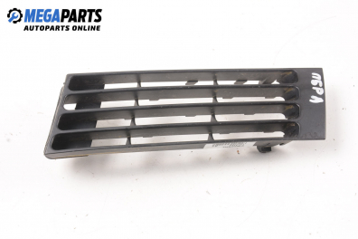 Решетка в броня за Audi A4 Avant B5 (11.1994 - 09.2001), комби, позиция: предна