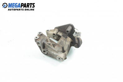 Лапа двигател за Mercedes-Benz T1 Box (601) (05.1977 - 02.1996) 207 D 2.4, 72 к.с.