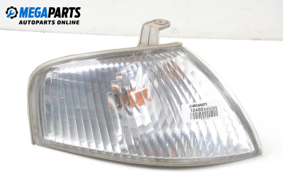 Мигач за Kia Avella Sedan (11.1995 - 12.2001), седан, позиция: дясна