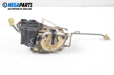 Брава на врата за Kia Clarus Sedan (07.1996 - 11.2001), позиция: предна, дясна