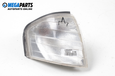 Мигач за Mercedes-Benz C-Class Sedan (W202) (03.1993 - 05.2000), седан, позиция: дясна