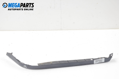 Лайсна под фар за Mercedes-Benz C-Class Sedan (W202) (03.1993 - 05.2000), седан, позиция: дясна