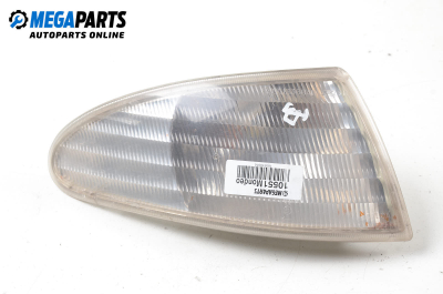 Мигач за Ford Mondeo I Estate (01.1993 - 08.1996), комби, позиция: дясна