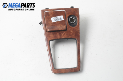 Пепелник за Nissan Primera Traveller II (06.1996 - 01.2002)