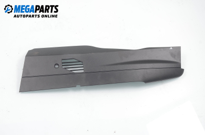 Интериорна пластмаса за Ford Mondeo III Sedan (10.2000 - 03.2007), 4+1 вр., седан, позиция: дясна