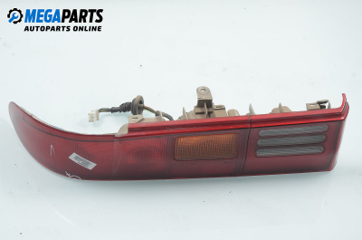 Стоп за Ford Probe Coupe II (09.1992 - 03.1998), купе, позиция: лява