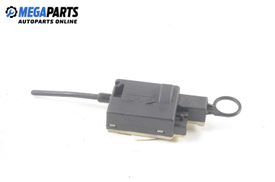 Ключалка за капачката на резервоара за Renault Megane II Grandtour (08.2003 - 08.2012), комби