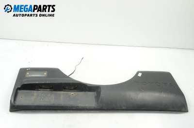 Стойка заден номер за Toyota RAV4 I SUV (01.1994 - 09.2000), джип