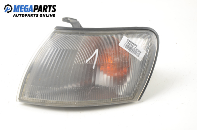 Мигач за Toyota Carina E Sedan (04.1992 - 09.1997), седан, позиция: лява