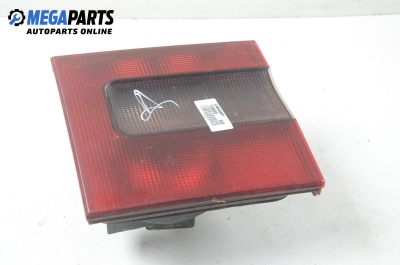 Вътрешен стоп за Citroen XM I Break (05.1989 - 07.1994), комби, позиция: дясна