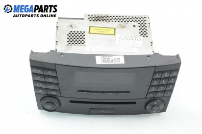 CD плеър за Mercedes-Benz E-Class Sedan (W211) (03.2002 - 03.2009)