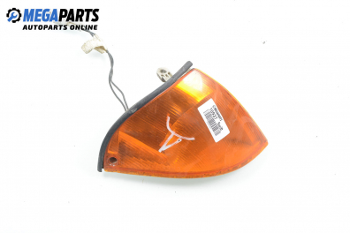 Мигач за Suzuki Swift II Hatchback (03.1989 - 12.2005), хечбек, позиция: дясна