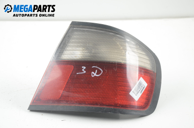 Стоп за Nissan Primera Hatchback II (06.1996 - 07.2002), хечбек, позиция: дясна