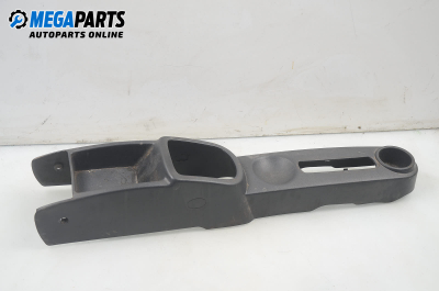 Централна конзола за Chevrolet Kalos Sedan (03.2005 - ...)