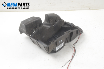 Държач броня за Volvo XC90 I SUV (06.2002 - 01.2015), комби, позиция: задна, лява