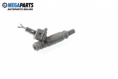 Дюза бензин за Ford Fiesta V Hatchback (11.2001 - 03.2010) 1.4 16V, 80 к.с.