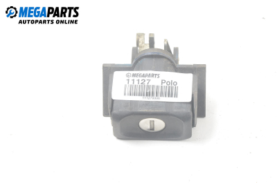 Ключалка заден капак за Volkswagen Polo Hatchback I (10.1981 - 09.1994), хечбек