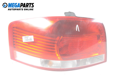 Стоп за Audi A3 Hatchback II (05.2003 - 08.2012), хечбек, позиция: лява