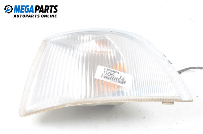 Мигач за Volvo V40 Estate (07.1995 - 06.2004), комби, позиция: лява