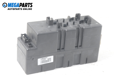 Вакуум помпа за централно заключване за Mercedes-Benz S-Class Sedan (W220) (10.1998 - 08.2005), 4+1 вр., № Bosch 0 132 006 370