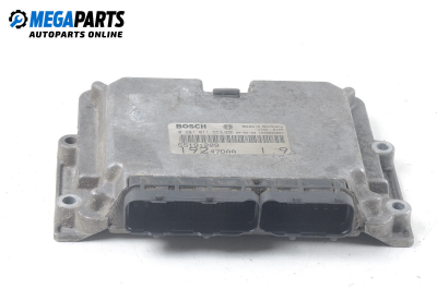Компютър двигател за Fiat Stilo Multi Wagon (01.2003 - 08.2008) 1.9 JTD, 115 к.с., № 0 281 011 553