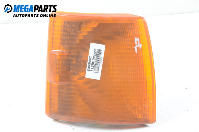 Мигач за Volkswagen Transporter IV Box (07.1990 - 04.2003), товарен, позиция: дясна