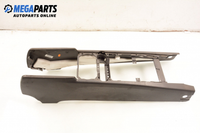 Централна конзола за Volkswagen Touareg SUV (10.2002 - 01.2013)