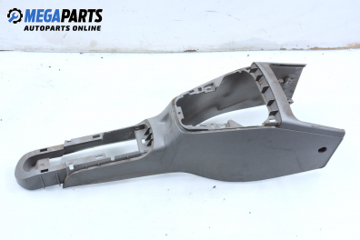 Централна конзола за Mazda 2 Hatchback I (02.2003 - 06.2007)