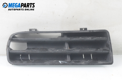 Решетка в броня за Volkswagen Golf IV Hatchback (08.1997 - 06.2005), хечбек, позиция: предна