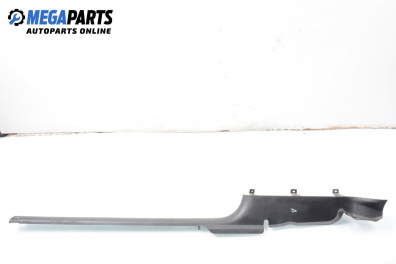 Вътрешен праг за Volkswagen Golf IV Hatchback (08.1997 - 06.2005), 2+1 вр., хечбек, позиция: дясна