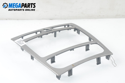 Централна конзола за Mercedes-Benz C-Class Coupe (CL203) (03.2001 - 06.2007)