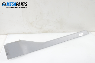 Интериорна пластмаса за Mercedes-Benz C-Class Estate (S203) (03.2001 - 08.2007), 4+1 вр., комби, позиция: задна