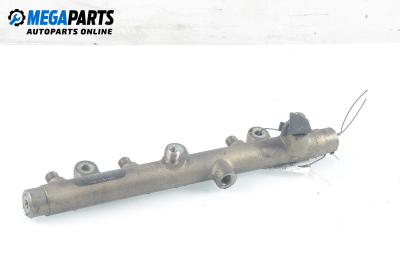 Горивна рейка за Peugeot 307 Hatchback (08.2000 - 12.2012) 2.0 HDi 110, 107 к.с., № Bosch 0 445 214 019