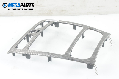 Централна конзола за Mercedes-Benz C-Class Coupe (CL203) (03.2001 - 06.2007)